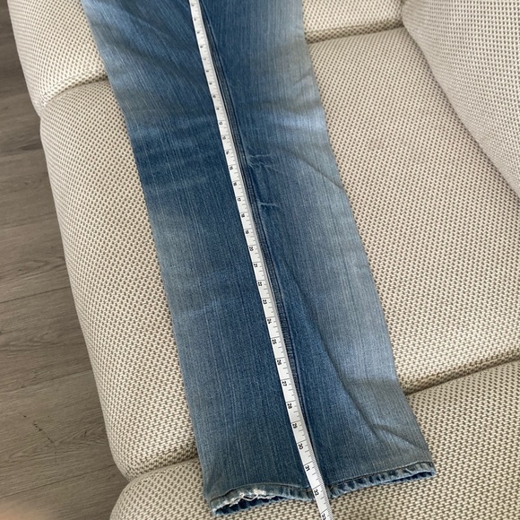 Guess Light Blue Straight Jeans - Picture 9 of 11